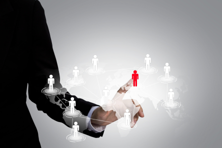 executive-touching-icon-social-network (1)